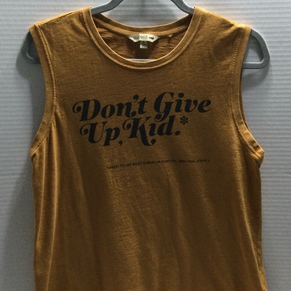 Women's Mustard Yellow Sleeveless‎ Tank Top Size M Casual Soft Knit Basic Shirt